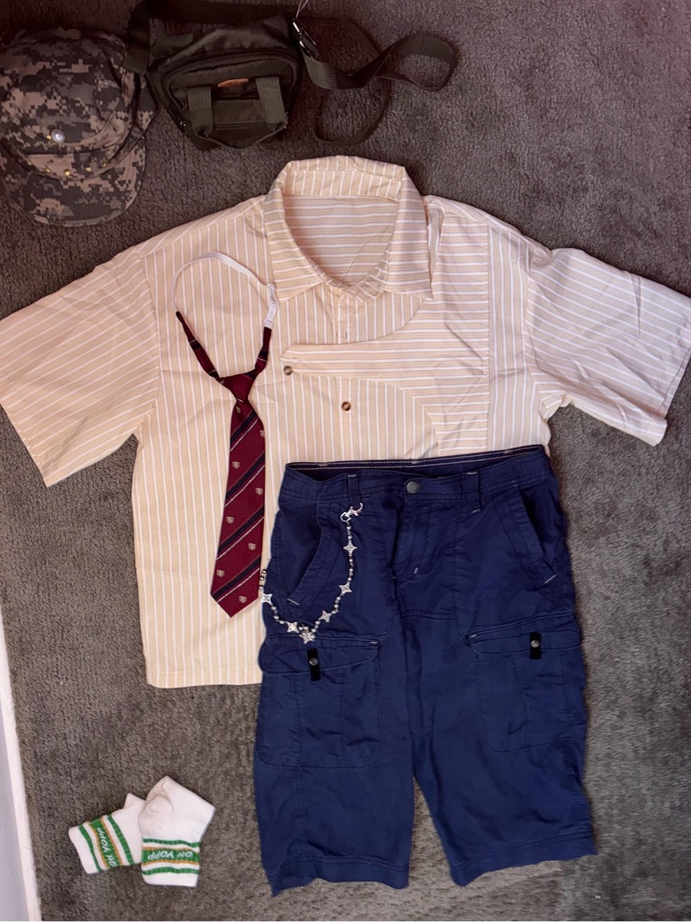 Short-Sleeve Striped Shirt with Navy Cargo Shorts w/chain & Burgundy Tie